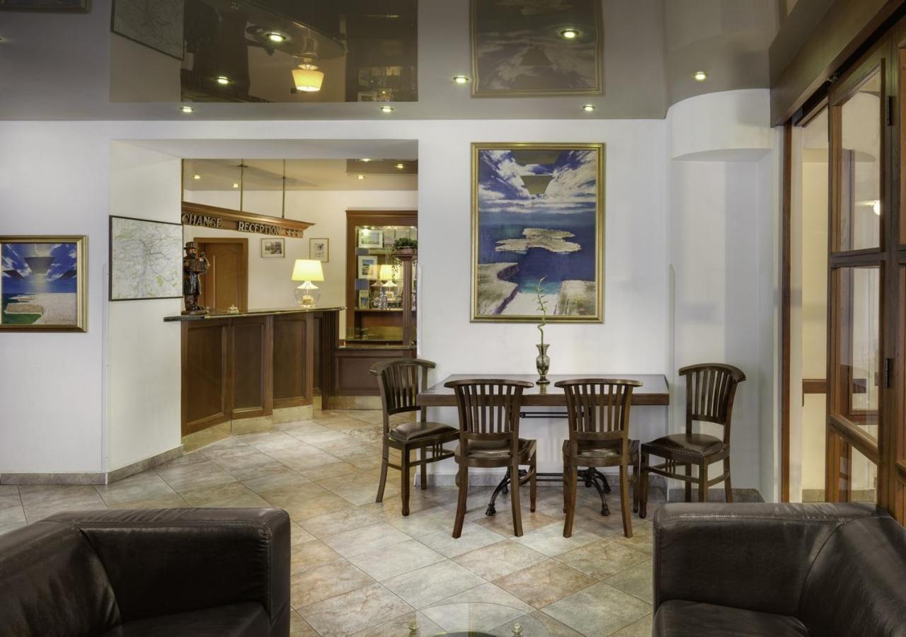 Hotel Otar, Prague